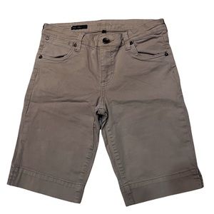 Kut from the Kloth Natalie Khaki Bermuda Shorts Sz 4